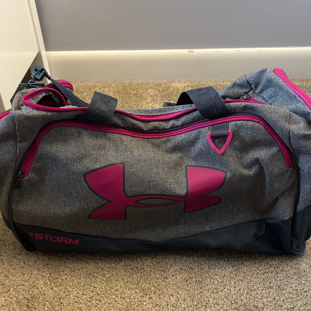 Under Armour Charcoal and Magenta Sports Bag